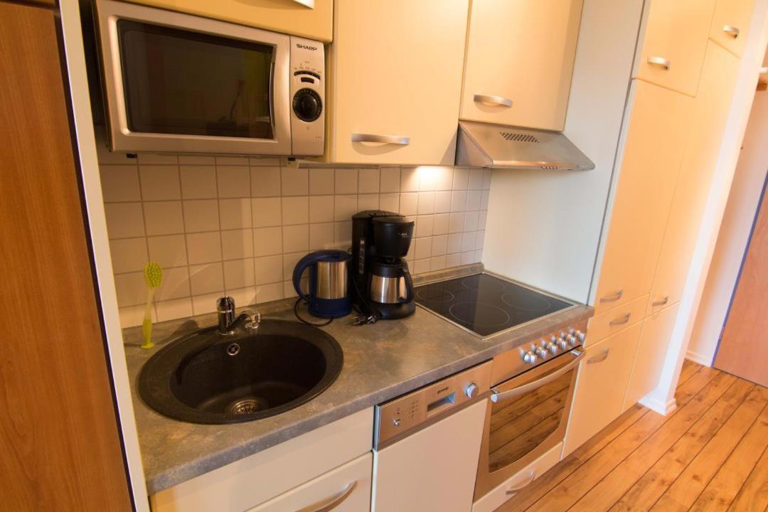 Hafenblick – mit Balkon&Strandkorb am Südstrand Fehmarn Exterior foto